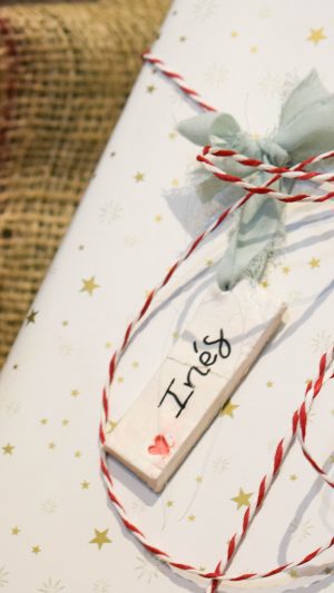 Etiquetas regalos blancas